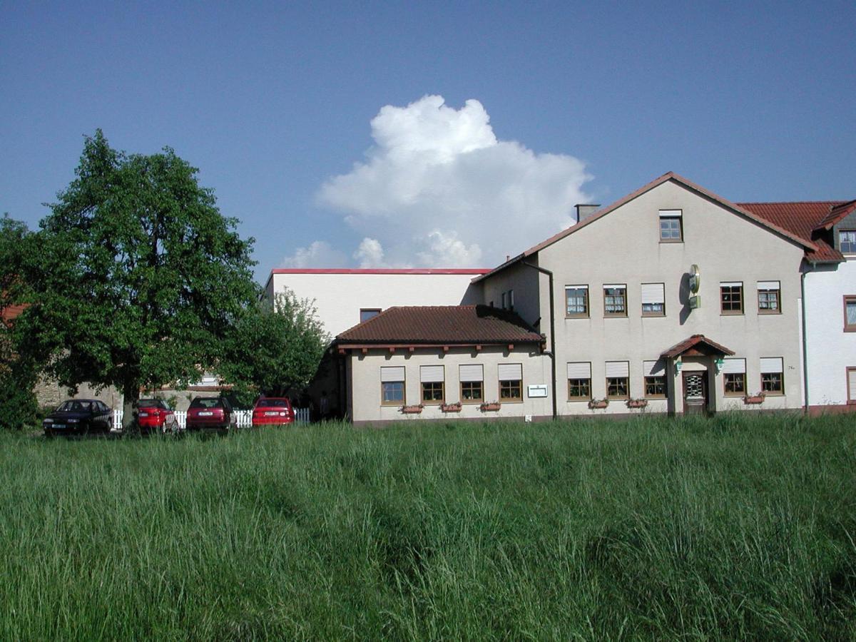 Gaestehaus Stephanie Ilbesheim Kültér fotó